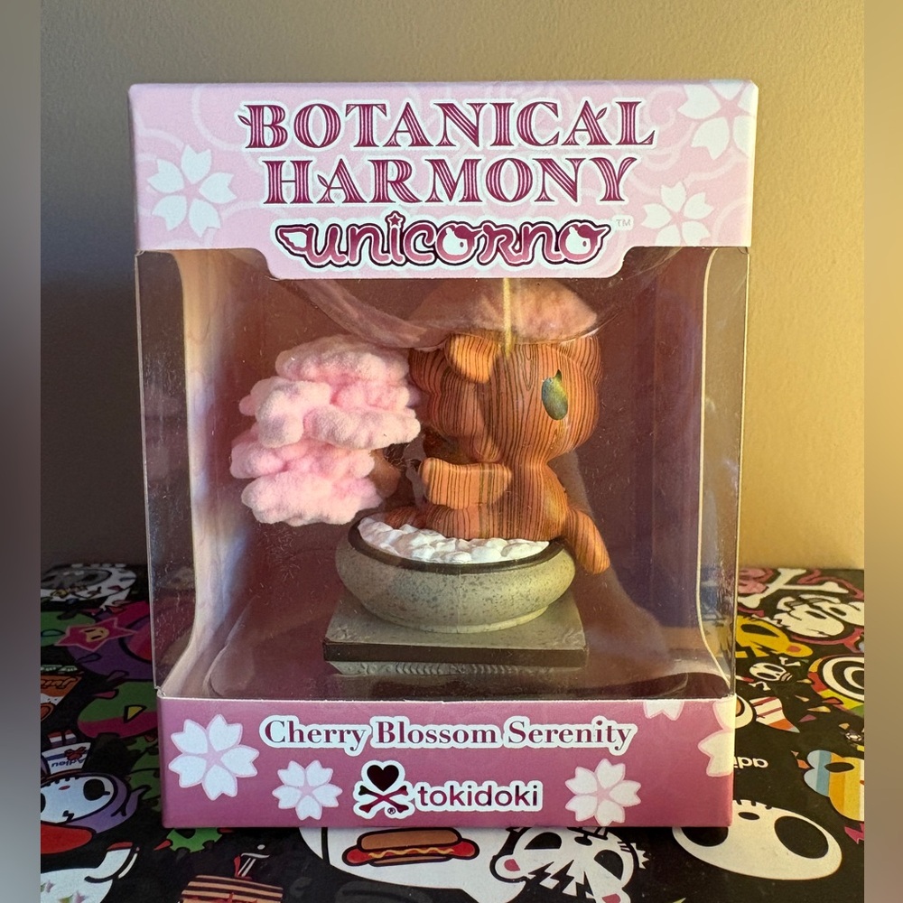 tokidoki CHERRY BLOSSOM SERENITY *Exclusive*